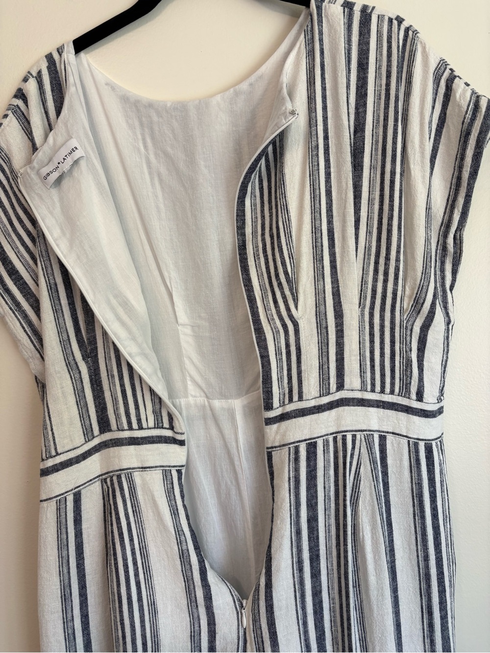 Gibson Latimer Striped Sleeveless Wide-Leg Linen Jumpsuit in Cream and Navy Sz L - Picture 4 of 13